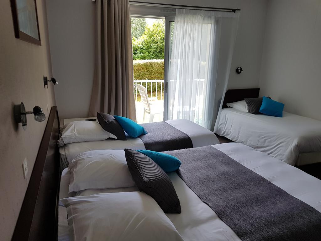 פואסננט Hotel Le Roudou מראה חיצוני תמונה